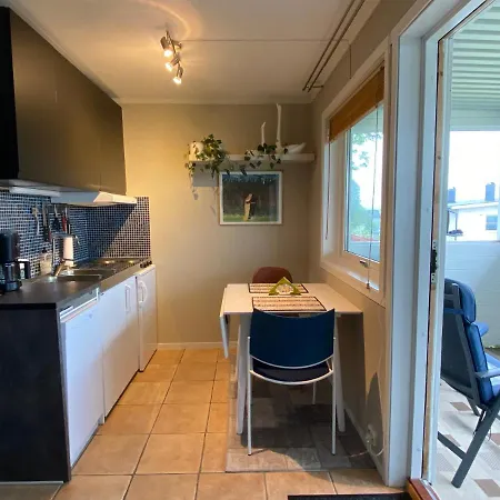 Polar Cozy Apartment - With View And Free Parking Tromso Exterior photo